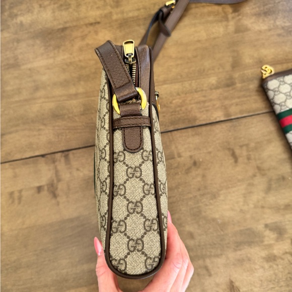 GUCCI Odephelia GG Crossbody - Picture 5 of 8